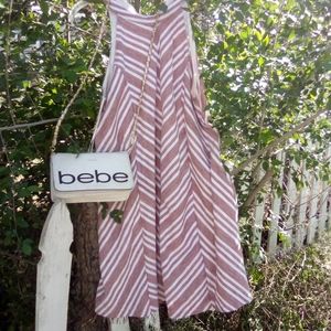 Woman knee length Dress w/Bebe Purse